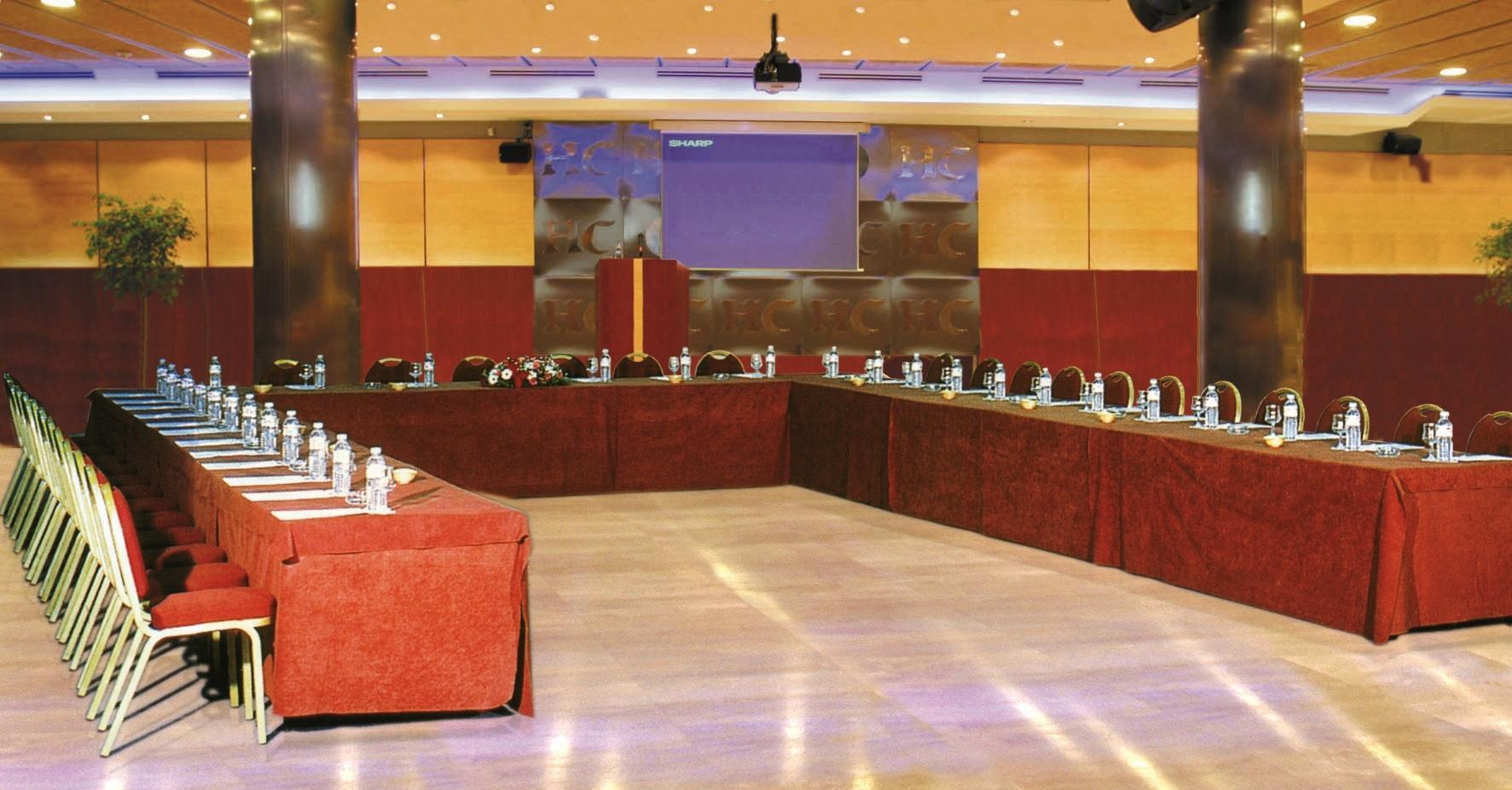 Hotel El Castell Sant Boi de Llobregat Zewnętrze zdjęcie