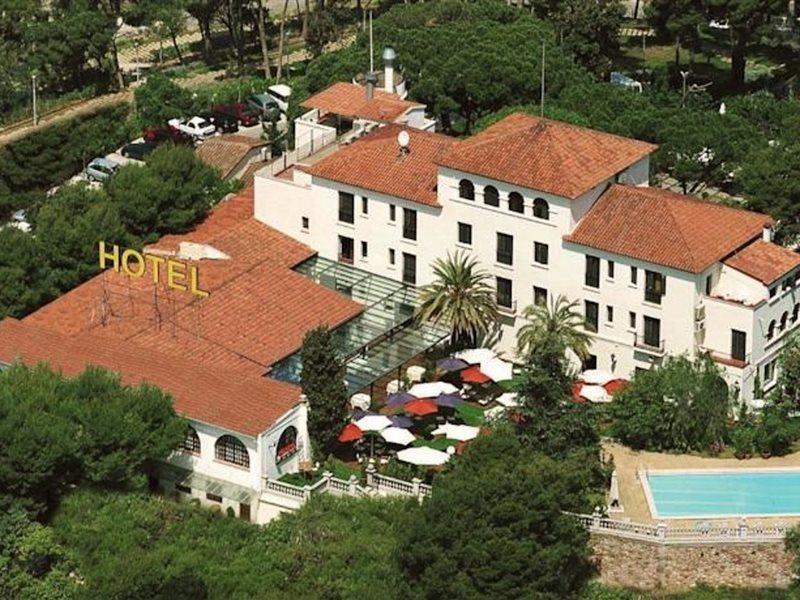 Hotel El Castell Sant Boi de Llobregat Zewnętrze zdjęcie